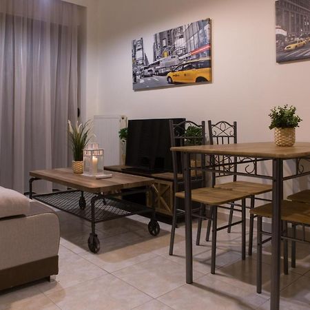 Kosmos Service Apartment Open View 2 سالونيك المظهر الخارجي الصورة