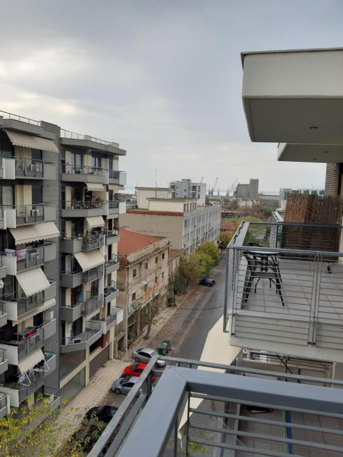Kosmos Service Apartment Open View 2 سالونيك المظهر الخارجي الصورة